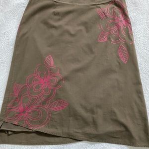 Lole Brown Skirt w Fuschia Flower Print Size 4